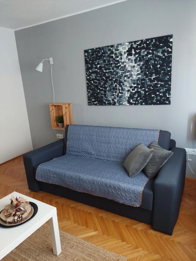 Апартаменты Apartman Hana Дрежник Град Экстерьер фото